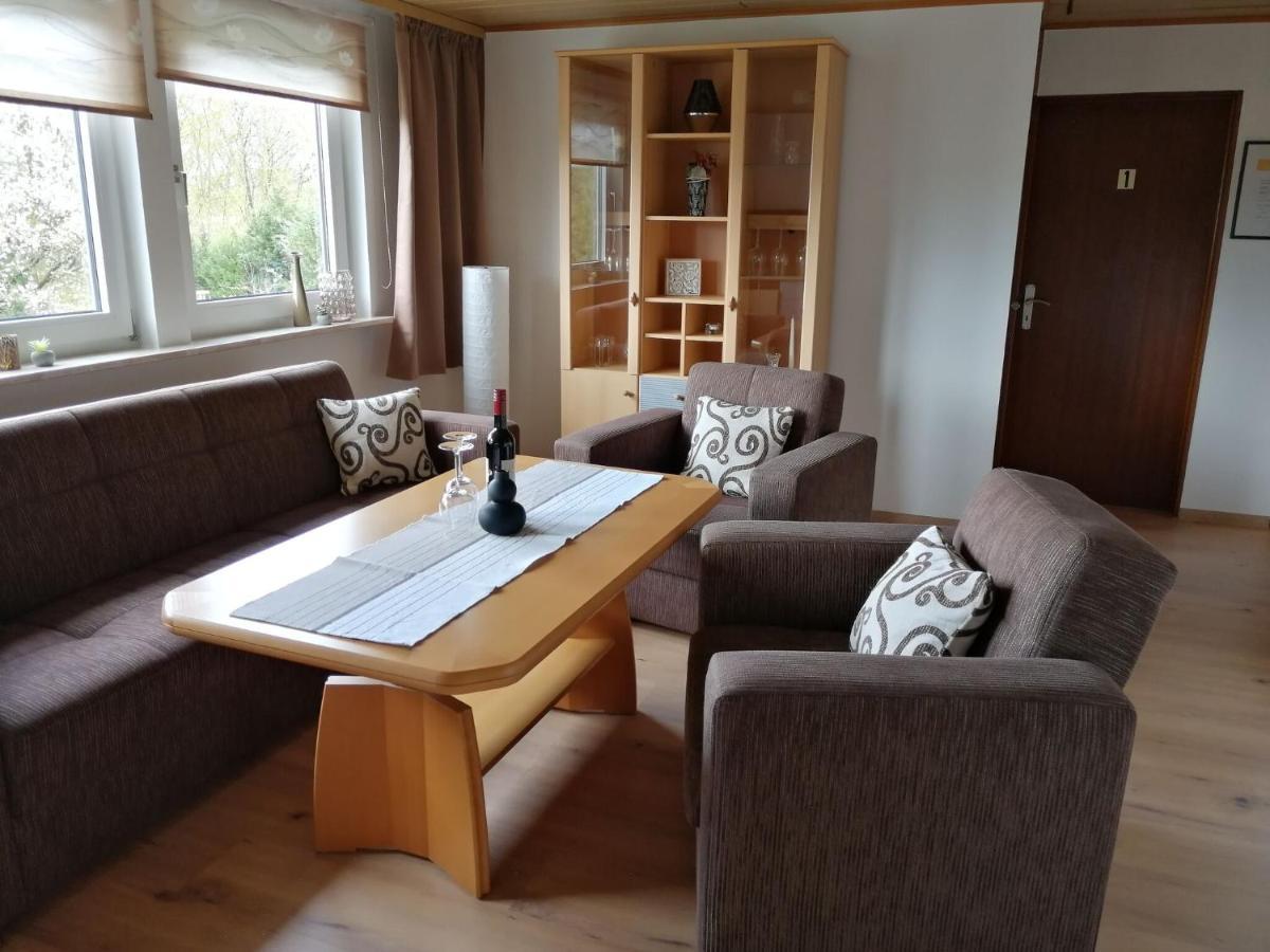 Flat In Polle Near The Forest Esterno foto